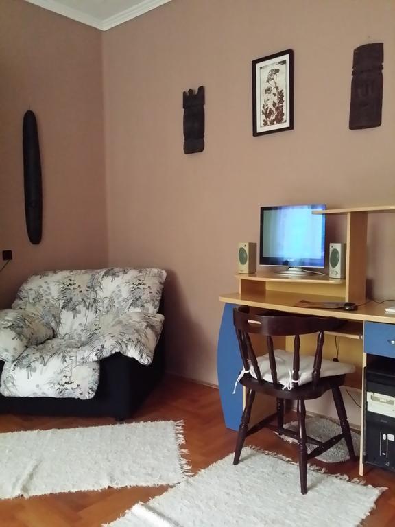 Apartamento Boris Apartman Gyula Exterior foto