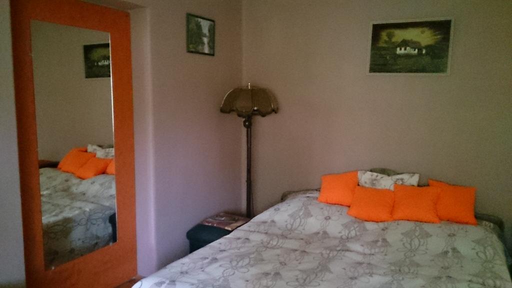 Apartamento Boris Apartman Gyula Exterior foto